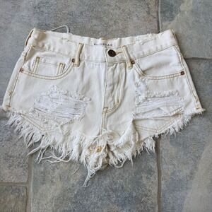 Bullhead‎ Y2K Denim Distressed Frayed Hem High Rise White Denim Shorts 5